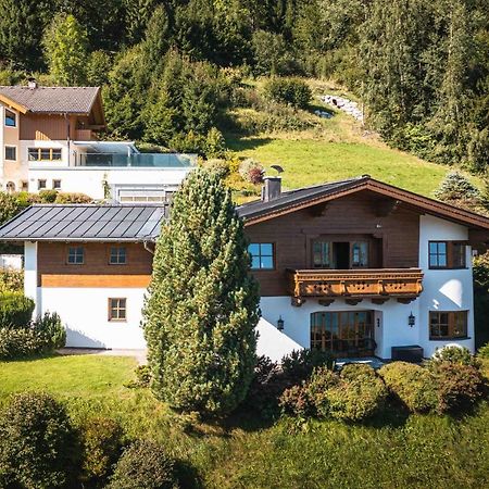 Chalet Crown Of The Alps By We Rent Zell am See Exterior foto